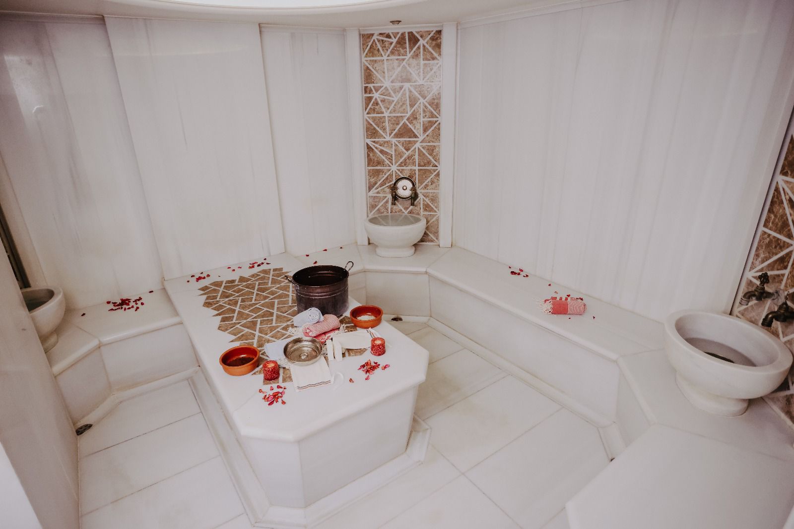 E Spa Wellness gallery